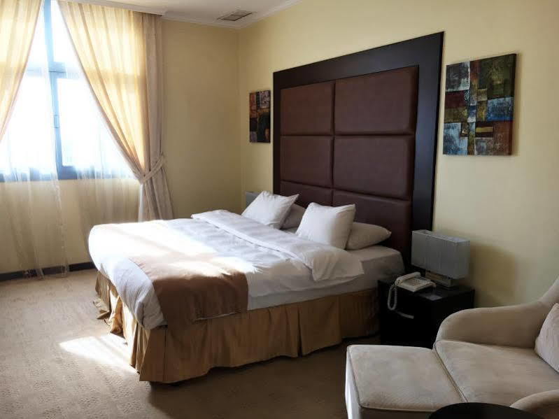Palazzo Hotel Кувейт Экстерьер фото